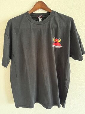 Black Independent Short-Sleeve T-Shirt XL